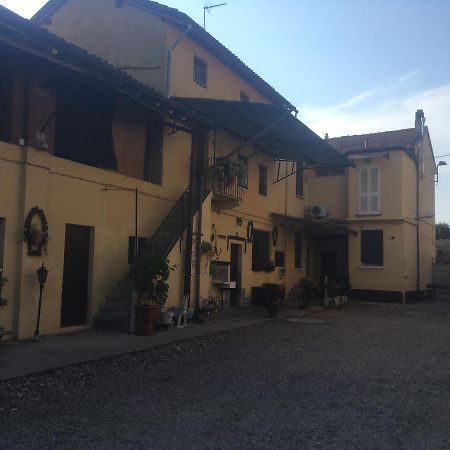 Yoghi & Bubu Gambolò Exterior foto